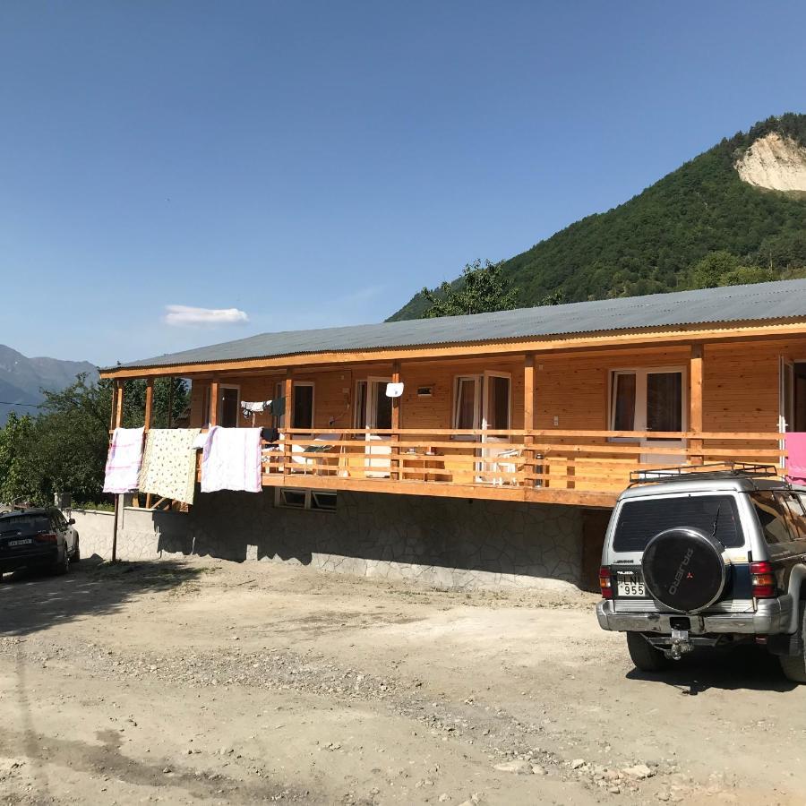 Bed and Breakfast Girgola Mestia Exterior foto