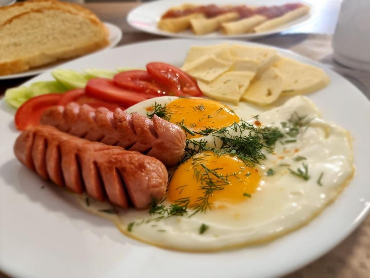 Bed and Breakfast Girgola Mestia Exterior foto